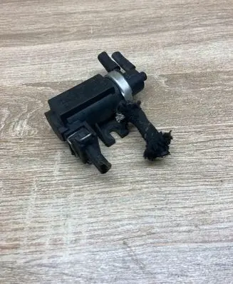 Volkswagen Transporter - Caravelle T4 Turbo solenoid valve 1H0906627 72190320 WithPlug