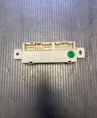 Door central lock control unit/module