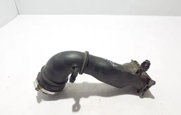 Renault Zoe Air intake duct part 290933462R