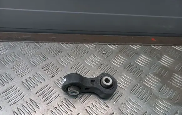 Rear anti-roll bar/stabilizer link