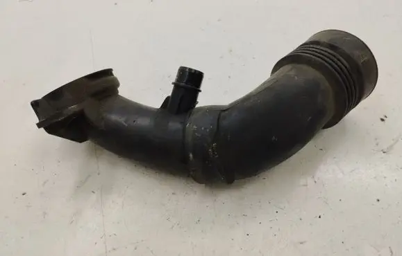 Citroen DS4 Air intake hose/pipe 9683725080