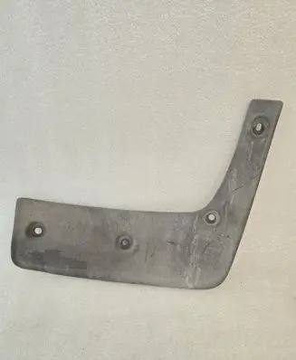 Volvo XC40 Front mudguard 32226807