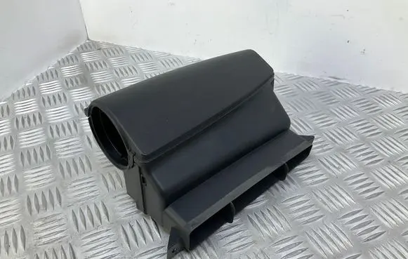 Volkswagen Jetta VI Air intake duct part 1K0805962E 1K0805971C
