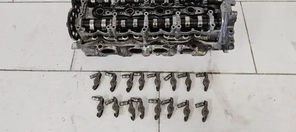 Honda CR-V Engine head RL0HF126 07C01421 QH2717085