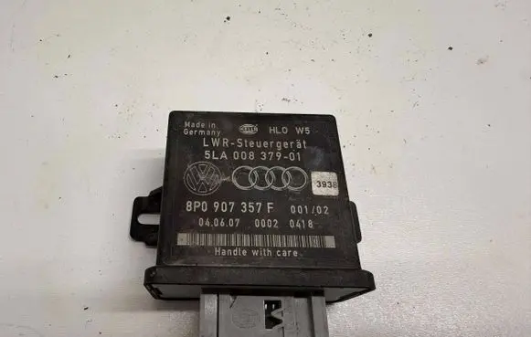 Audi A6 S6 C6 4F Light module LCM 8P0907357F 5LA00837901