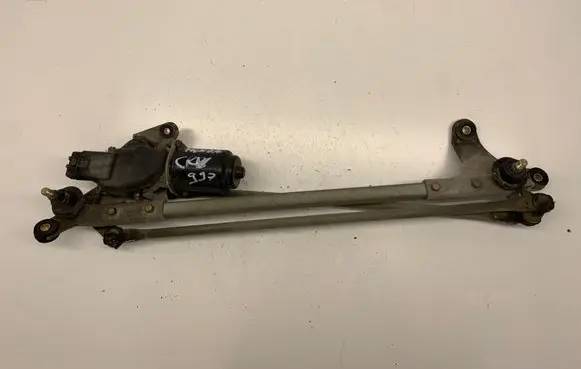 Honda CR-V Front wiper linkage and motor