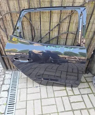 Seat Leon (5F) Rear door 5F0833312B
