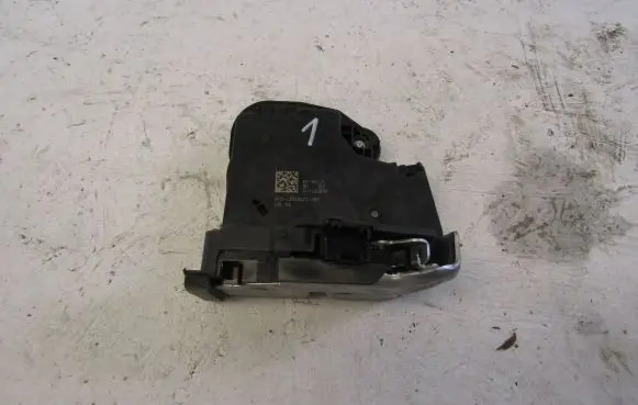 Front door lock