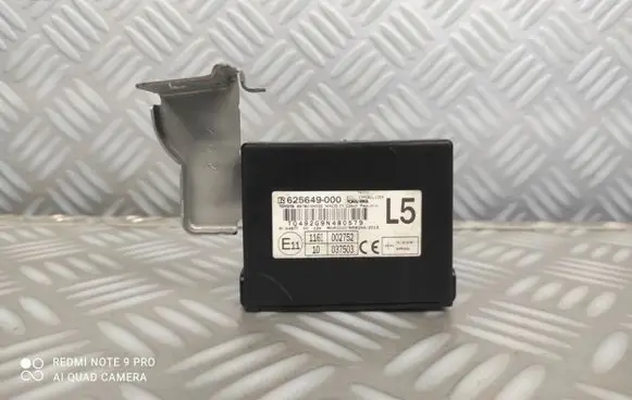 Hyundai i40 Front seatbelt 888103Z000RY