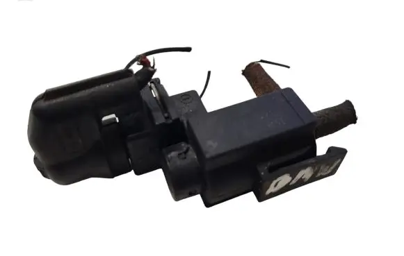 BMW X5 E70 Turbo solenoid valve 70231800 7810831