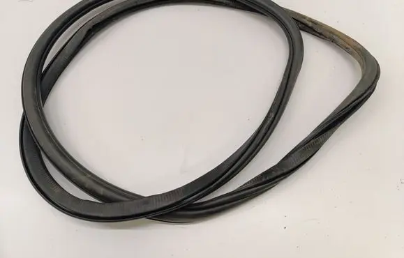 Volkswagen ID.3 Front door rubber seal 