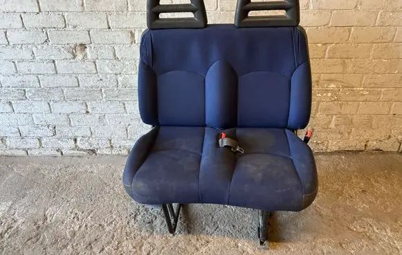 Iveco Daily 4th gen Front passenger seat 