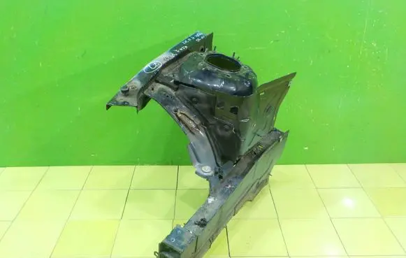 Mercedes-Benz E W212 Front side member