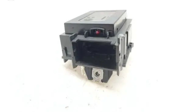 Volkswagen PASSAT B7 Ignition lock 3C0905843AE 33303701 11603103553583