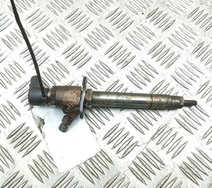 Jaguar XF X250 Fuel injector 5U3Q9K546AA