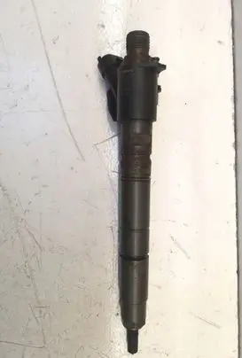 Volvo V70 Fuel injector 0445116046