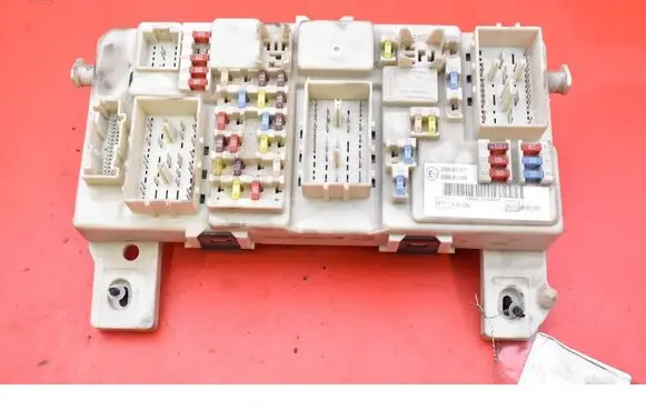 Fuse box set