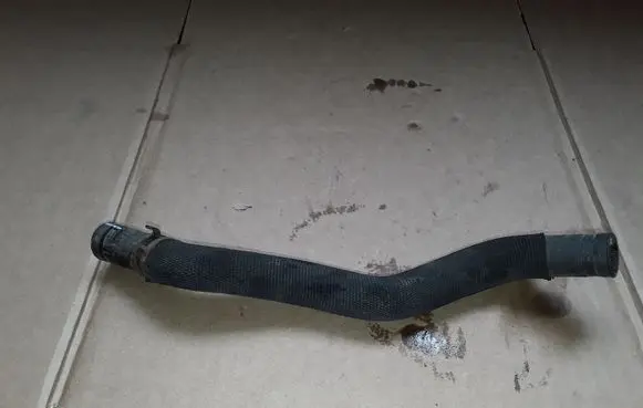 Seat Exeo (3R) Engine coolant pipe/hose NOCODE