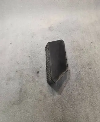 Mitsubishi Pajero Foot rest pad/dead pedal MR402163