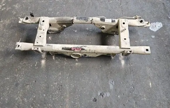 Dacia Duster III Rear axle beam 554002457R IMPRK1570889