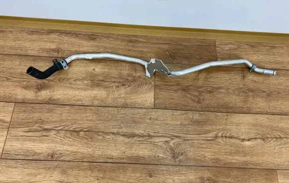 Ram 1500 Engine coolant pipe/hose raM1
