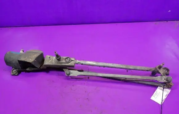 Front wiper linkage and motor