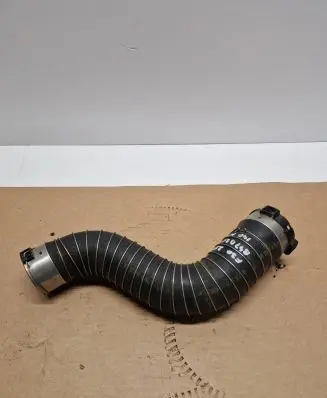 BMW 4 F36 Gran coupe Intercooler hose/pipe 8573762