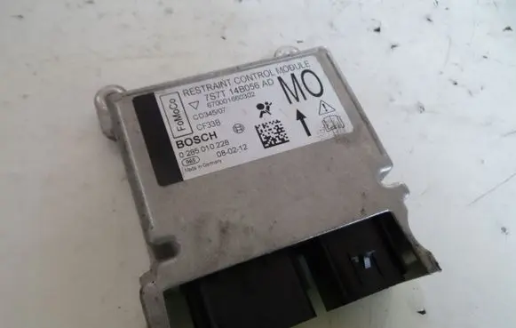 Ford Mondeo MK II Airbag control unit/module 7S7T14B056AD