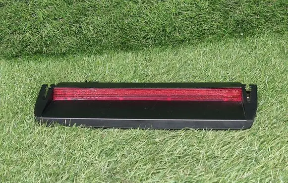 Volkswagen PASSAT CC Third/center stoplight 3C8945087