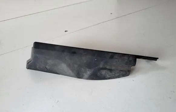 Nissan Qashqai Fender end trim 66898BR00A