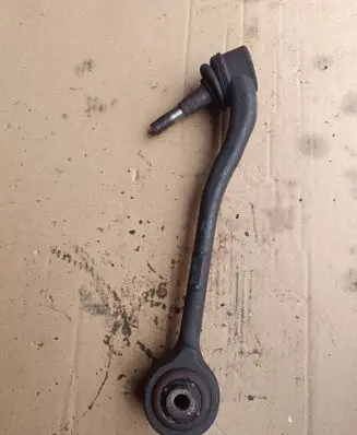 Rear control arm