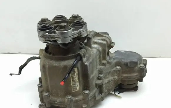 BMW 5 GT F07 Gearbox transfer box case atc350