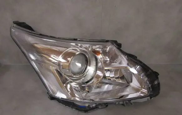 Toyota Avensis T270 Headlight/headlamp H279GRDE