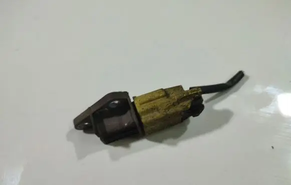 Audi A6 S6 C6 4F Airbag deployment crash/impact sensor 1K0909606B