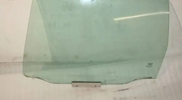 Volvo V70 Rear door window glass 43R001105 DOT57M20AS2