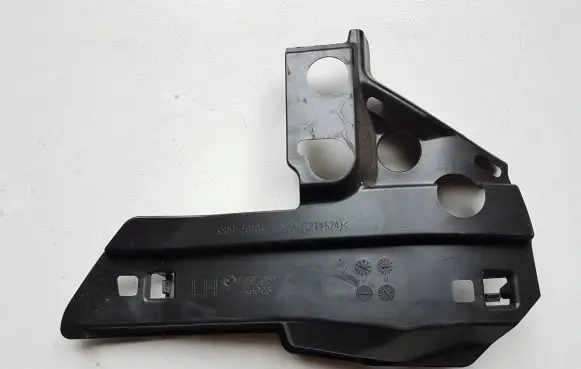 Mazda CX-5 II Front bumper mounting bracket KSD450104