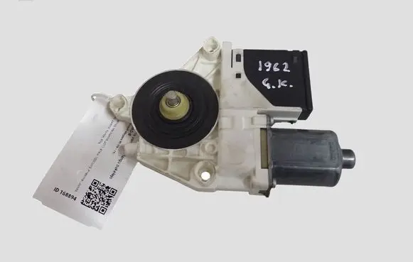 Renault Megane III Rear door window regulator motor 827310185R 966362200