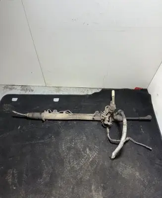 Volkswagen Touareg I Steering rack