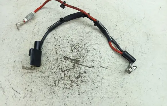 Volkswagen PASSAT B8 Positive cable (battery) 5Q0971228 MQB09 143417