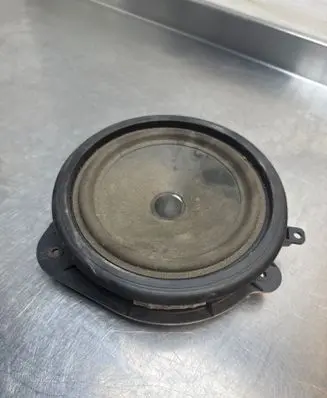 Audi A3 S3 8P Front door speaker 8P0035411 7606500214