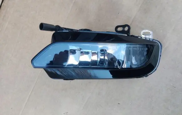 Audi A3 S3 8V Front fog light 8V0941700F