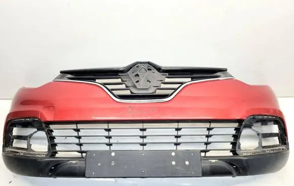 Renault Captur Front bumper 620221421R