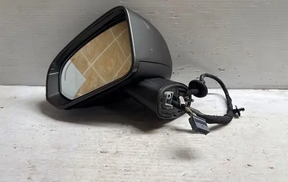 Volvo V60 Front door electric wing mirror 048506