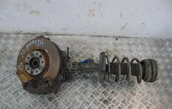 Peugeot 508 Front wheel hub spindle knuckle