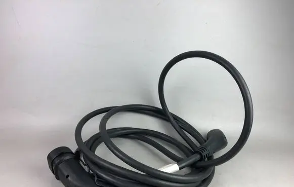 Audi e-tron Electric car charging cable 4N0971675