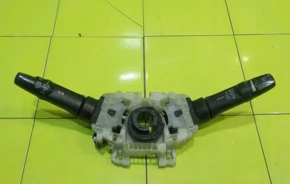 Mitsubishi L200 Other switches/knobs/shifts 8600A219 13AB25