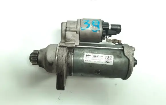 Volkswagen Golf VI Starter motor 02M911021P