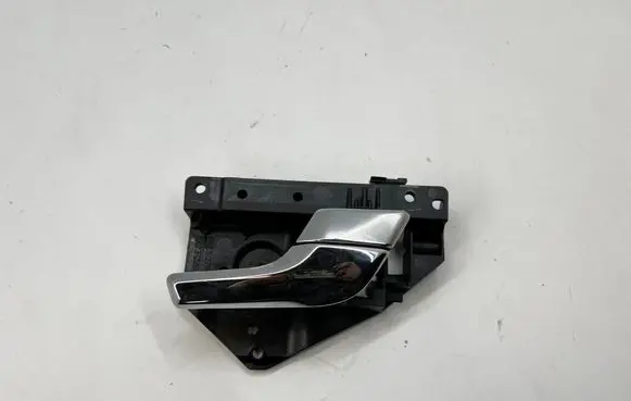 Jaguar XF X250 Rear door interior handle 8X2322600AD 8X2322600 8X2322600BD