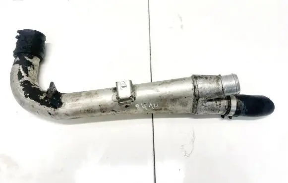 Audi Q7 4L Intercooler hose/pipe 7L6145945C