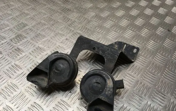 Audi A6 S6 C6 4F Horn signal 6033FB1528